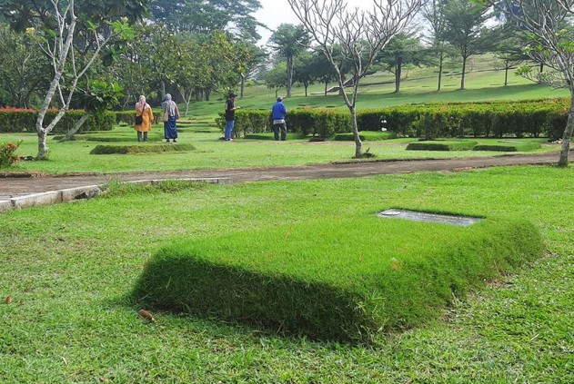 Single Burial